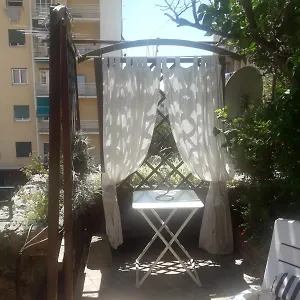 Incantevole Con Giardino Appartamento Genova
